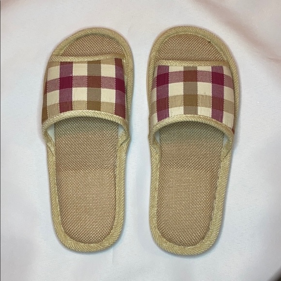 Shoes - GINGHAM SLIPPERS ✨✨✨